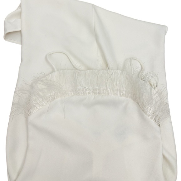 Elliatt Ivory Feather Trim MIDI Dress Size XS - Picture 10 of 14
